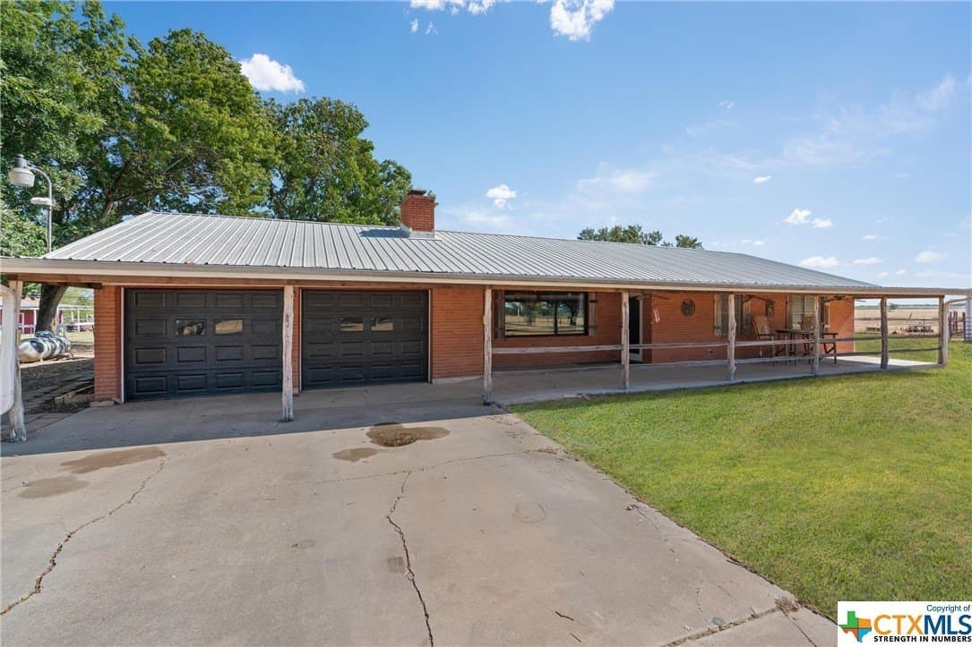 10 acres in Milam County featured view