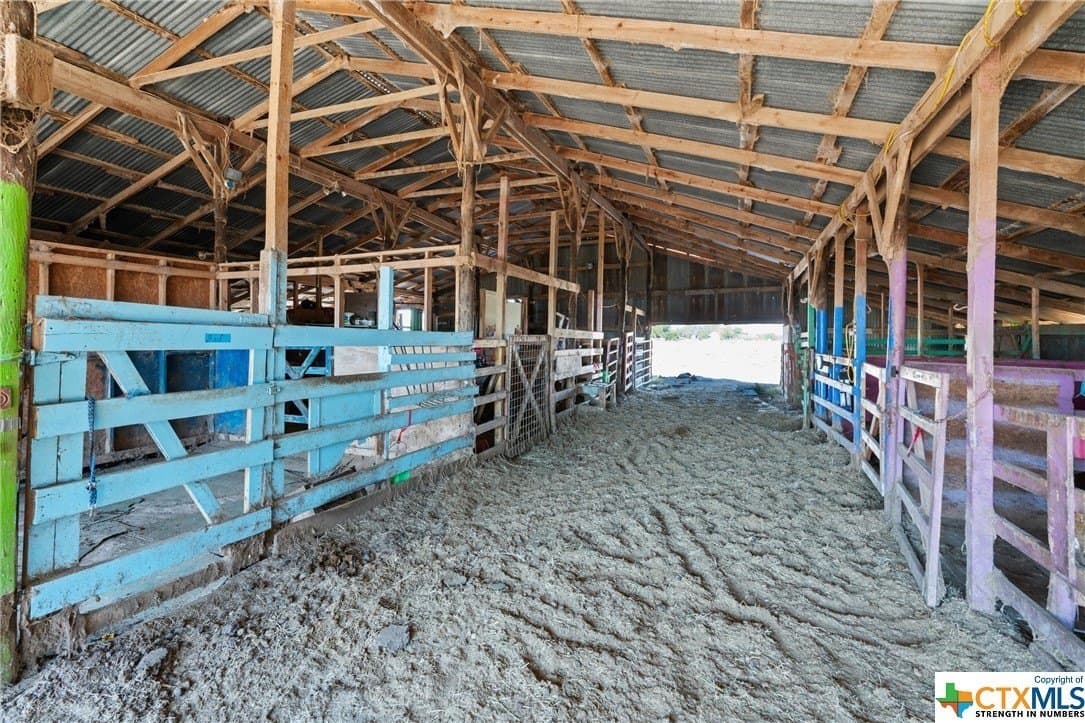 10 acres in Milam County - photo 18