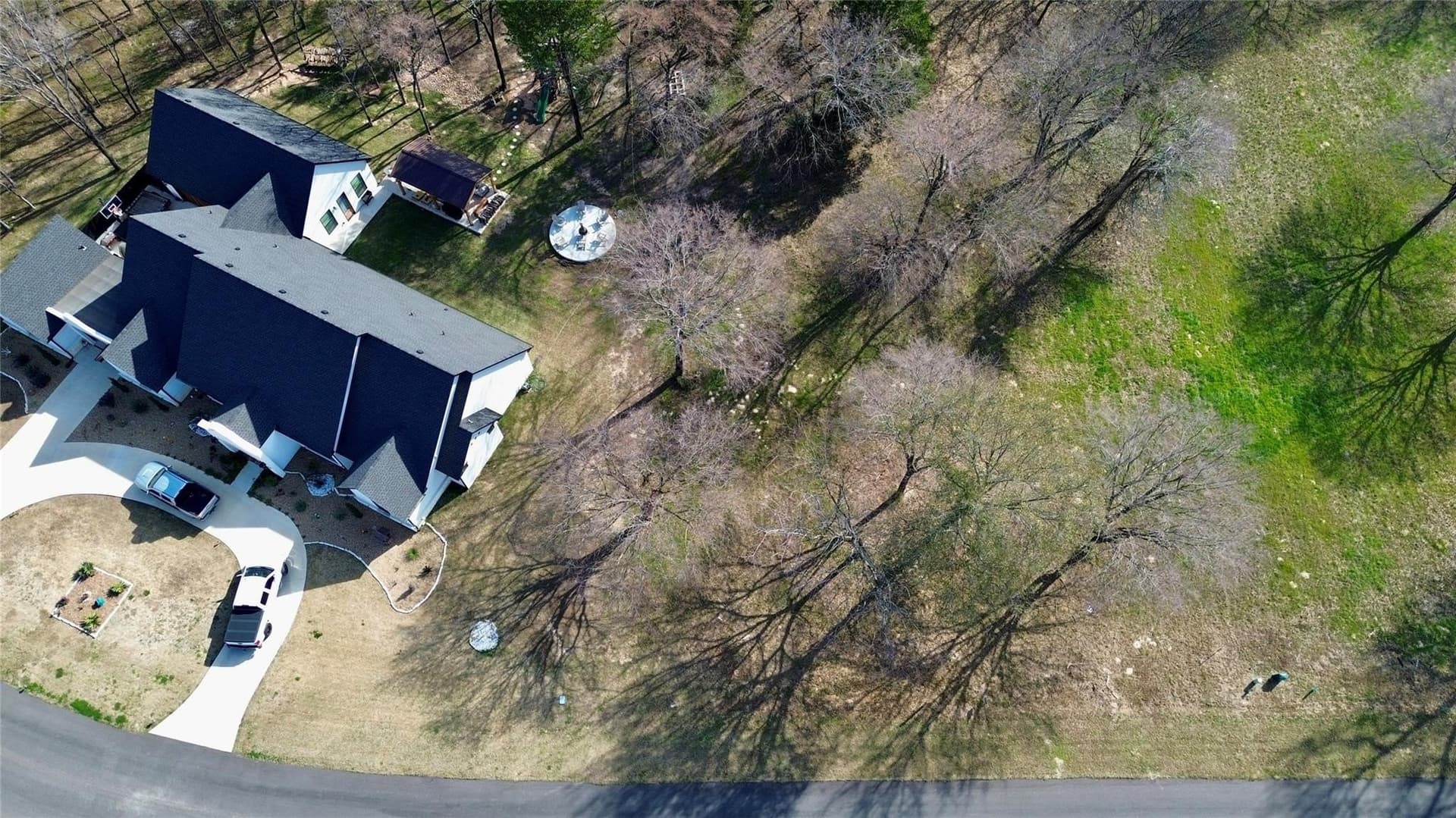 0.93 acres in Kaufman County - photo 5