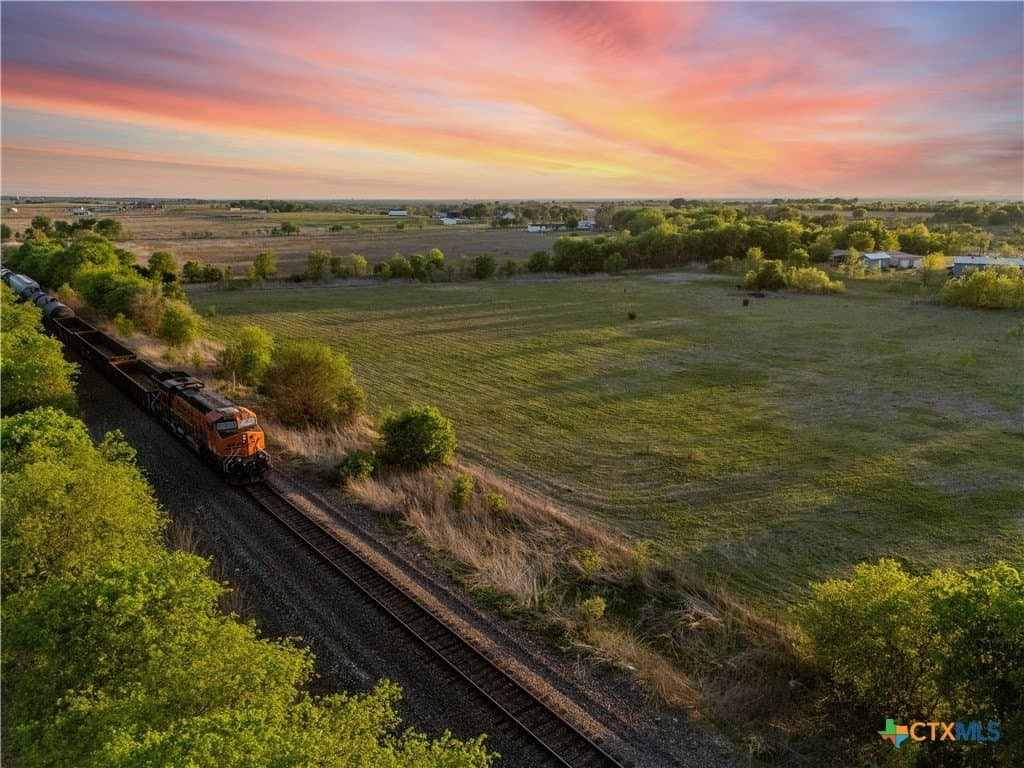 7.77 acres in Bell County gallery image 2