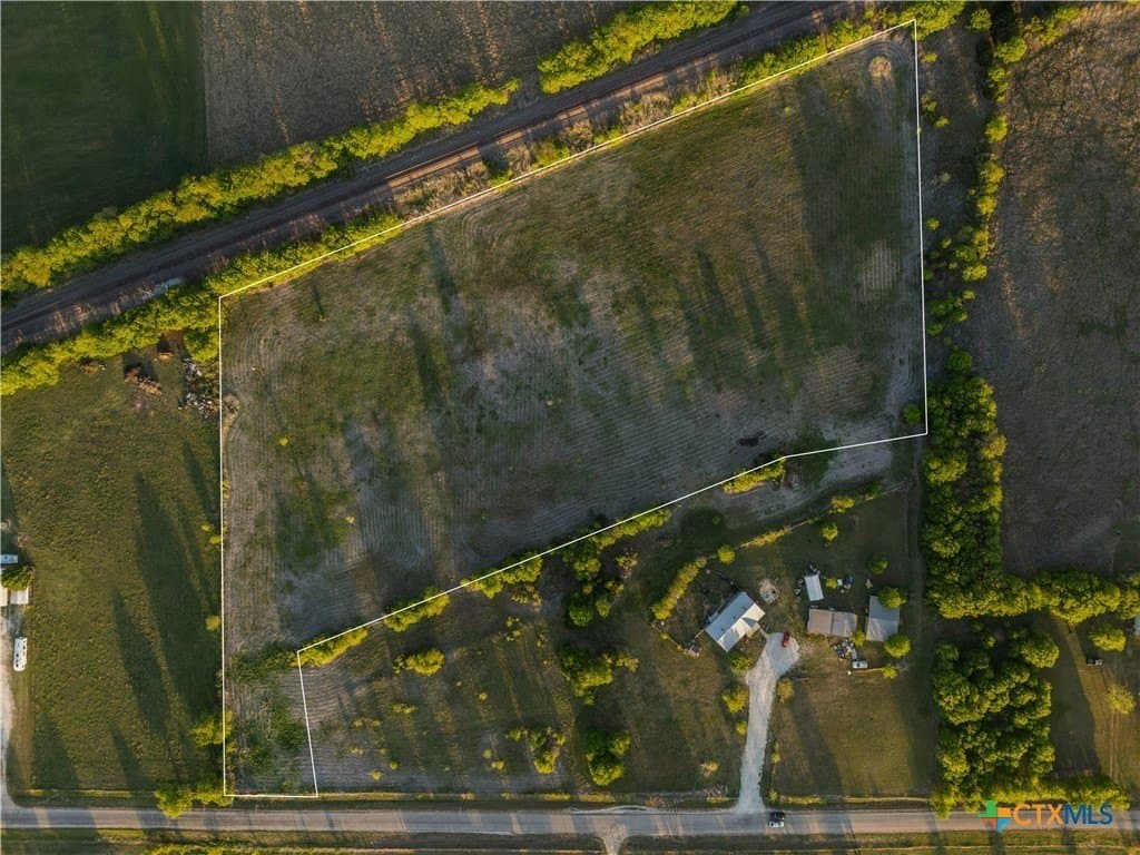 7.77 acres in Bell County gallery image 3