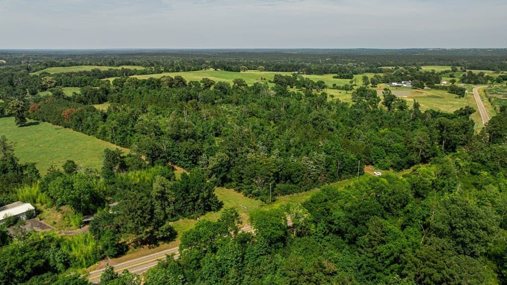 7.66 acres in Texas County gallery image 3