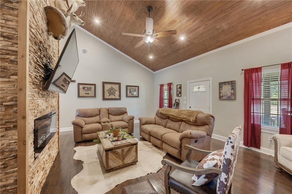 17.01 acres in Burleson County featured view