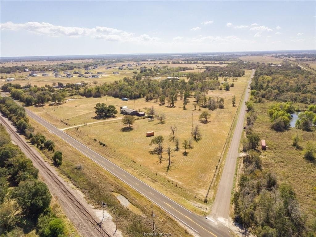 3.01 acres in Grimes County gallery image 4