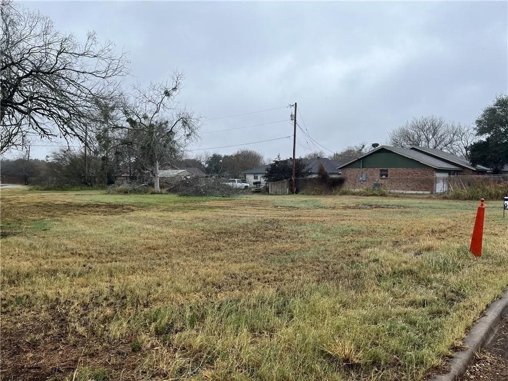 0.26 acres in Bee County gallery image 2