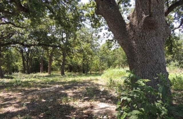 1.72 acres in Hunt County featured view