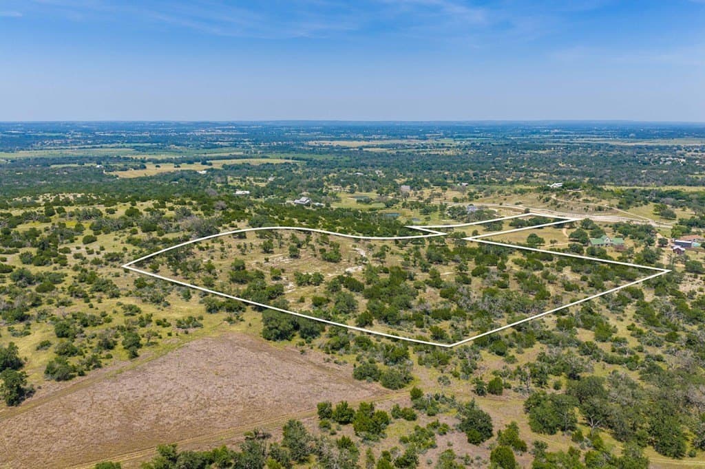 17 acres in Gillespie County - photo 6