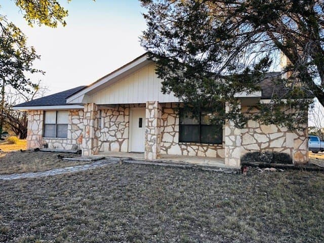 11.42 acres in Kimble County gallery image 3