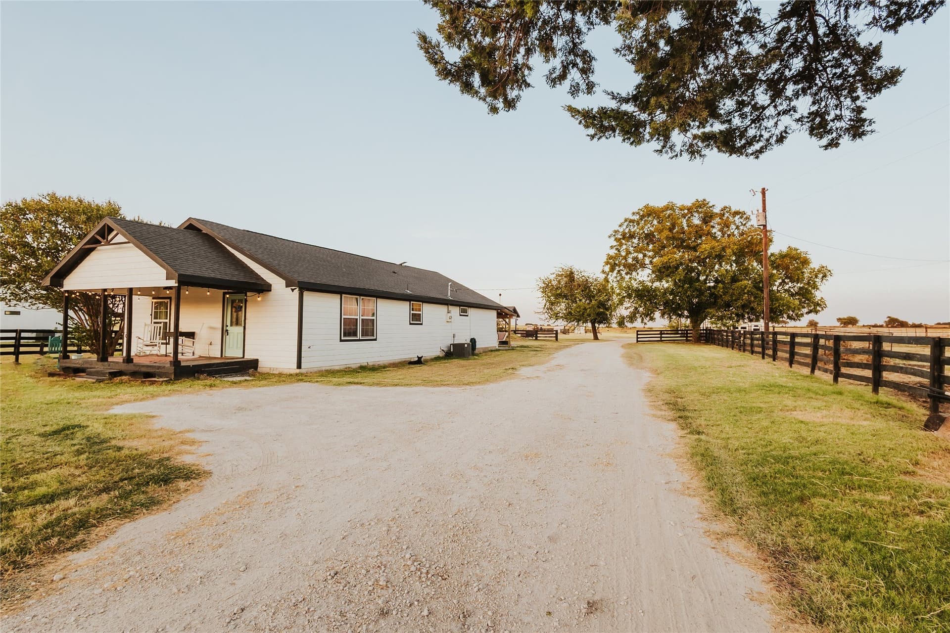 14 acres in Hill County - photo 2