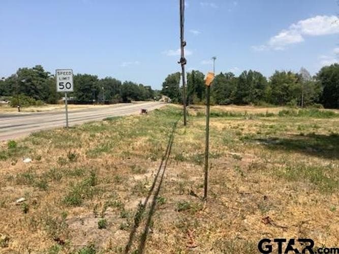 0.28 acres in Smith County gallery image 3