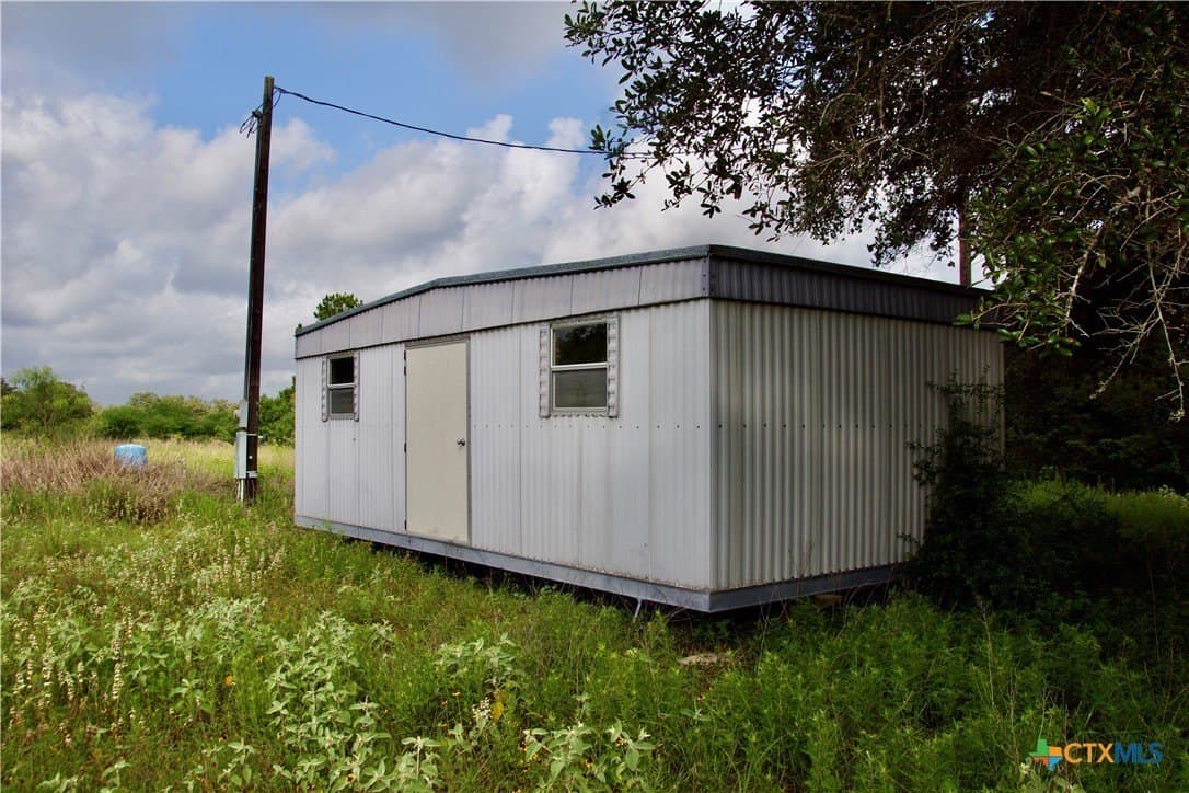 36.95 acres in Goliad County - photo 24
