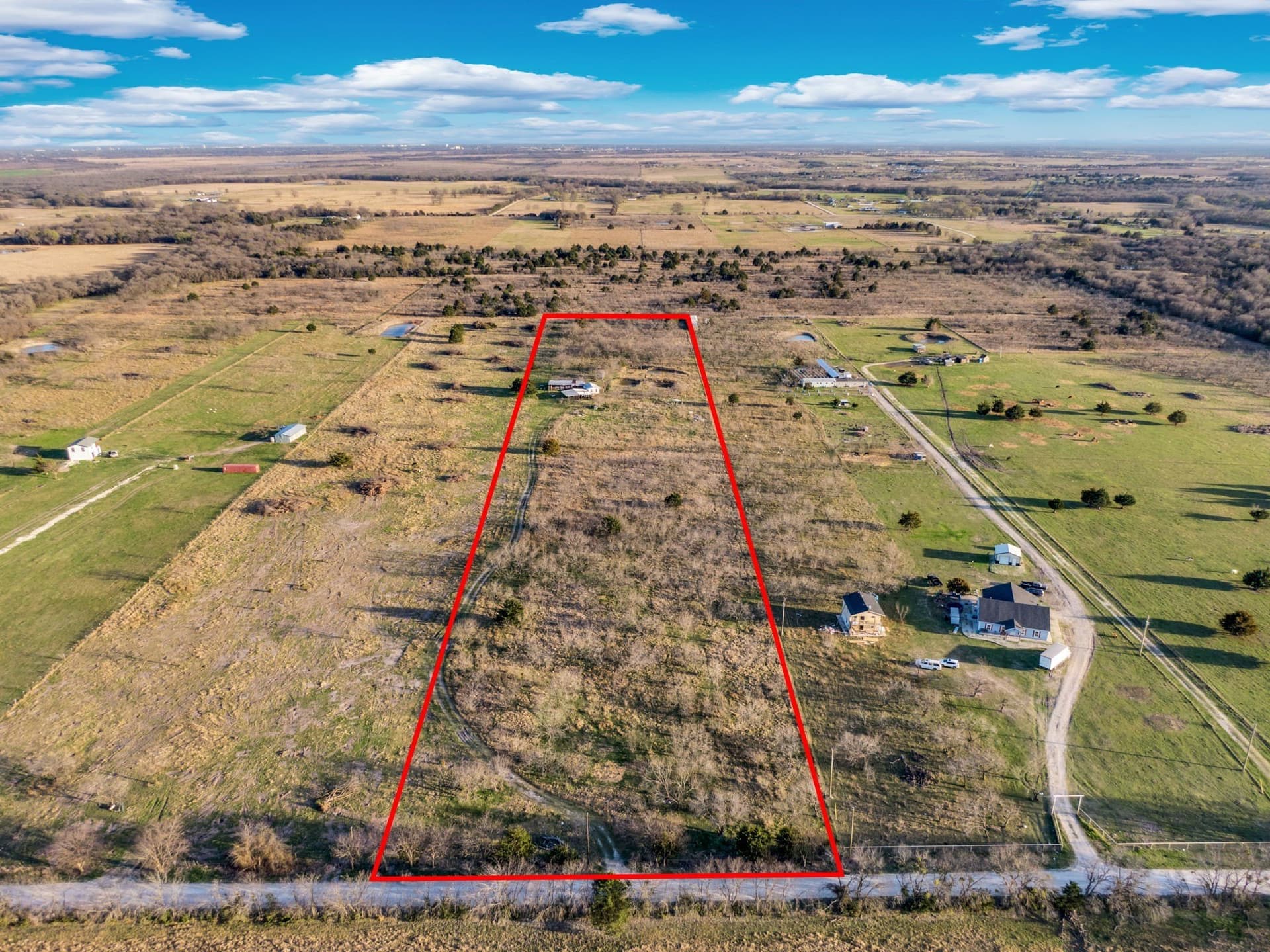 10.1 acres in Navarro County