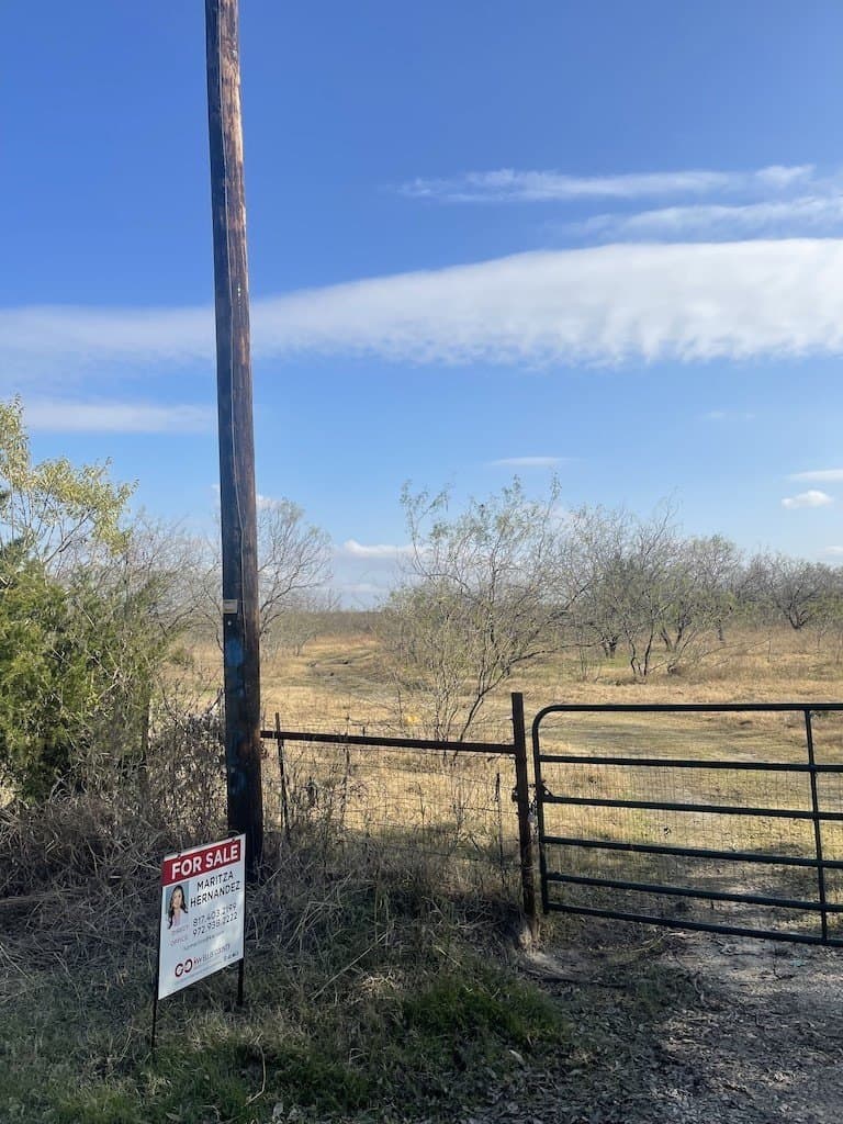 10.1 acres in Navarro County - photo 7