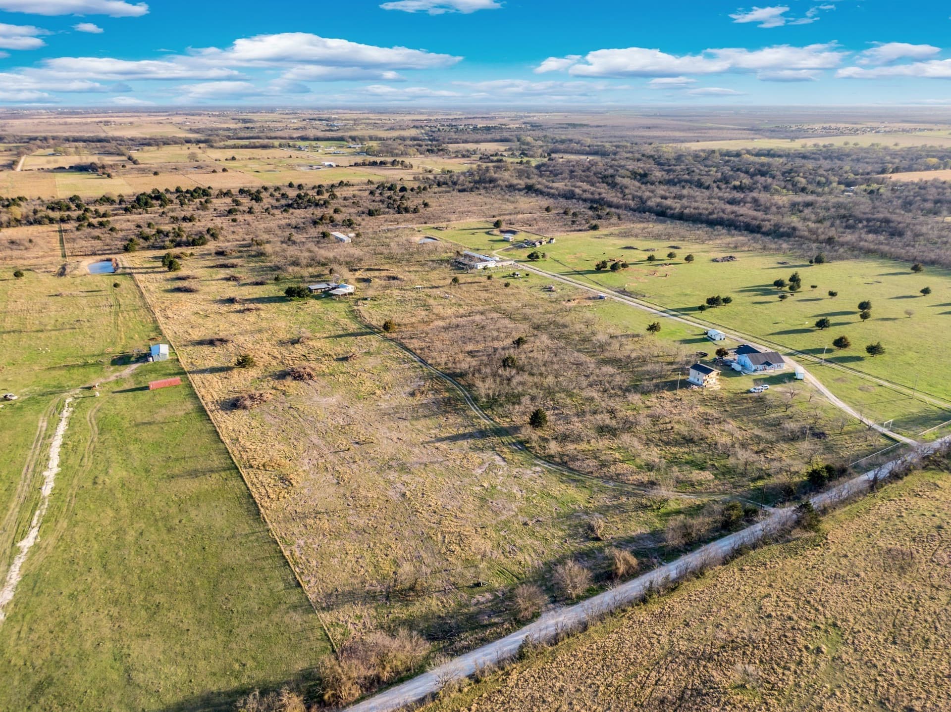 10.1 acres in Navarro County - photo 23