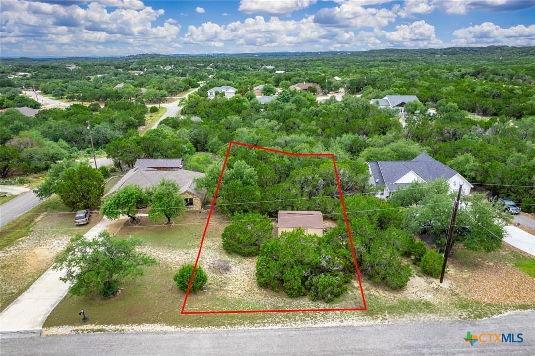 0.55 acres in Comal County gallery image 2