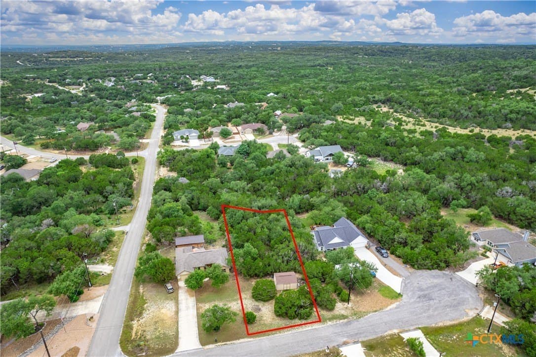 0.55 acres in Comal County gallery image 4
