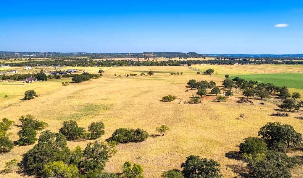 99.79 acres in Gillespie County - photo 3