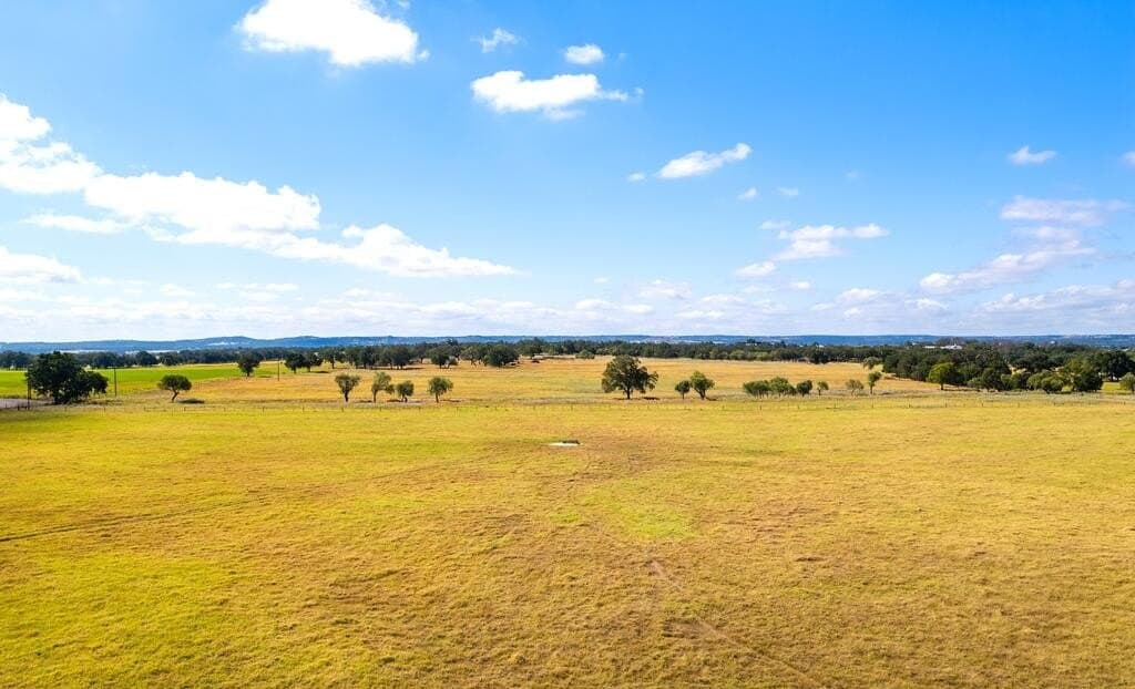 99.79 acres in Gillespie County - photo 6