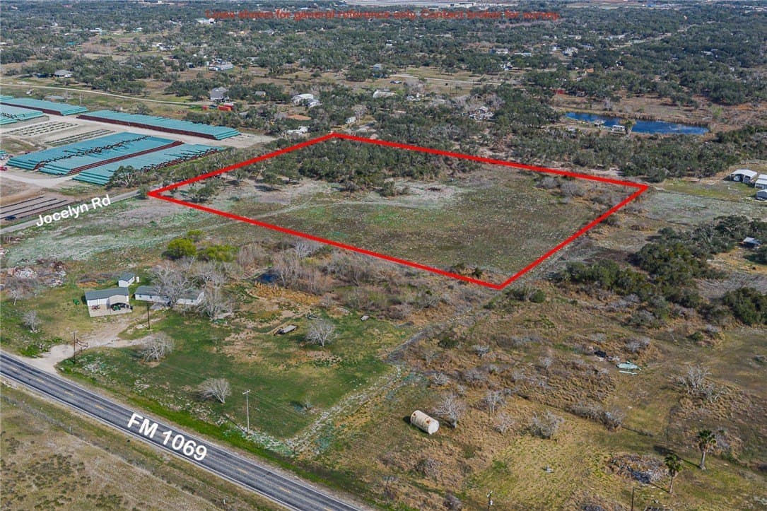 7.75 acres in Aransas County featured view