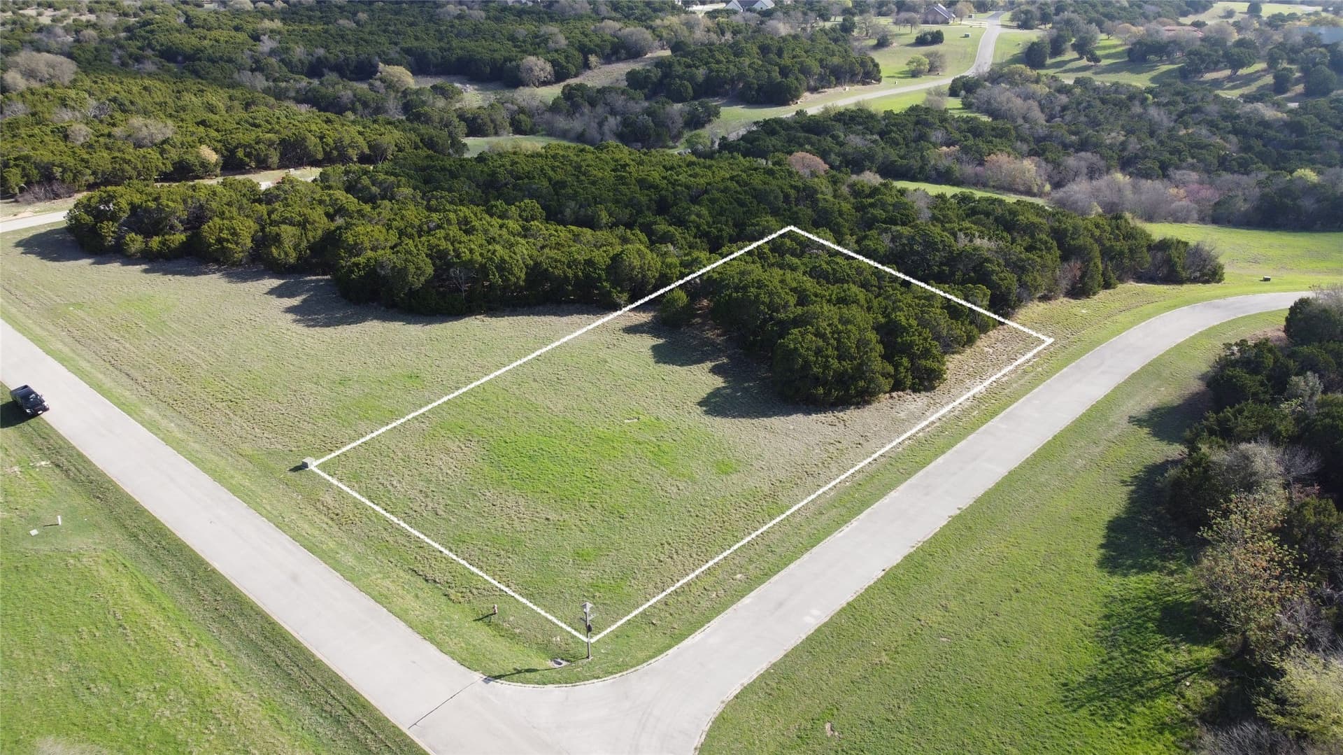 0.83 acres in Johnson County - photo 4