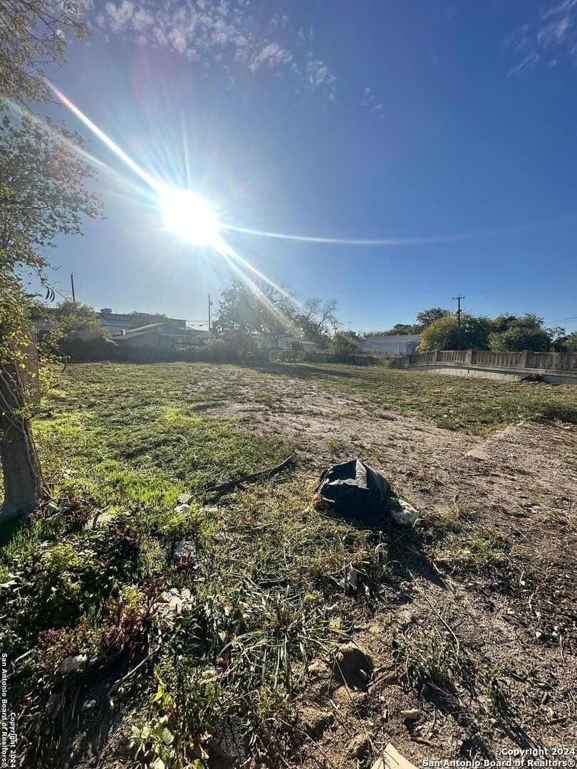 0.18 acres in Bexar County gallery image 2