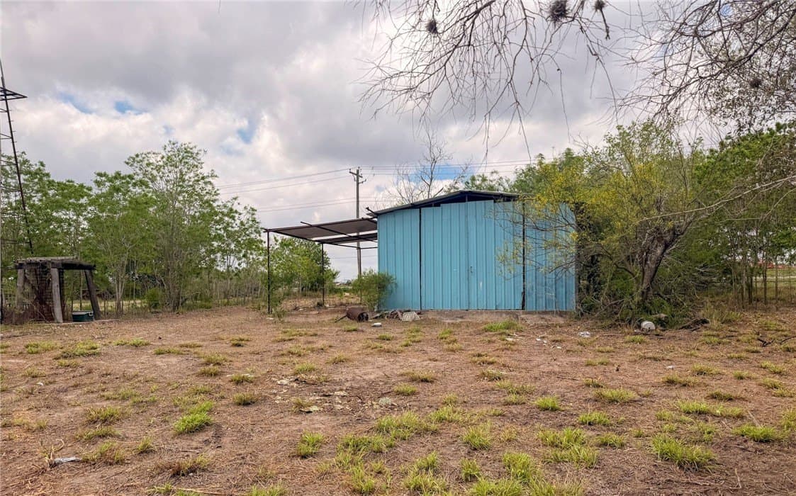 0.42 acres in Live Oak County gallery image 2
