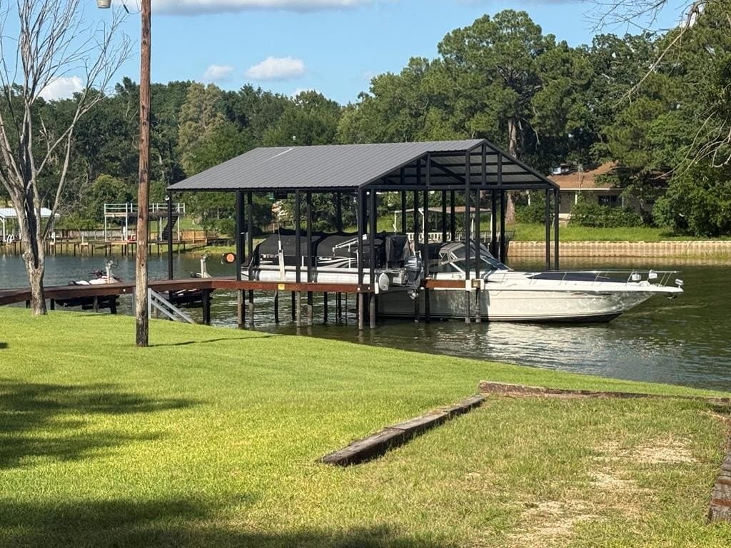 0.22 acres in Henderson County