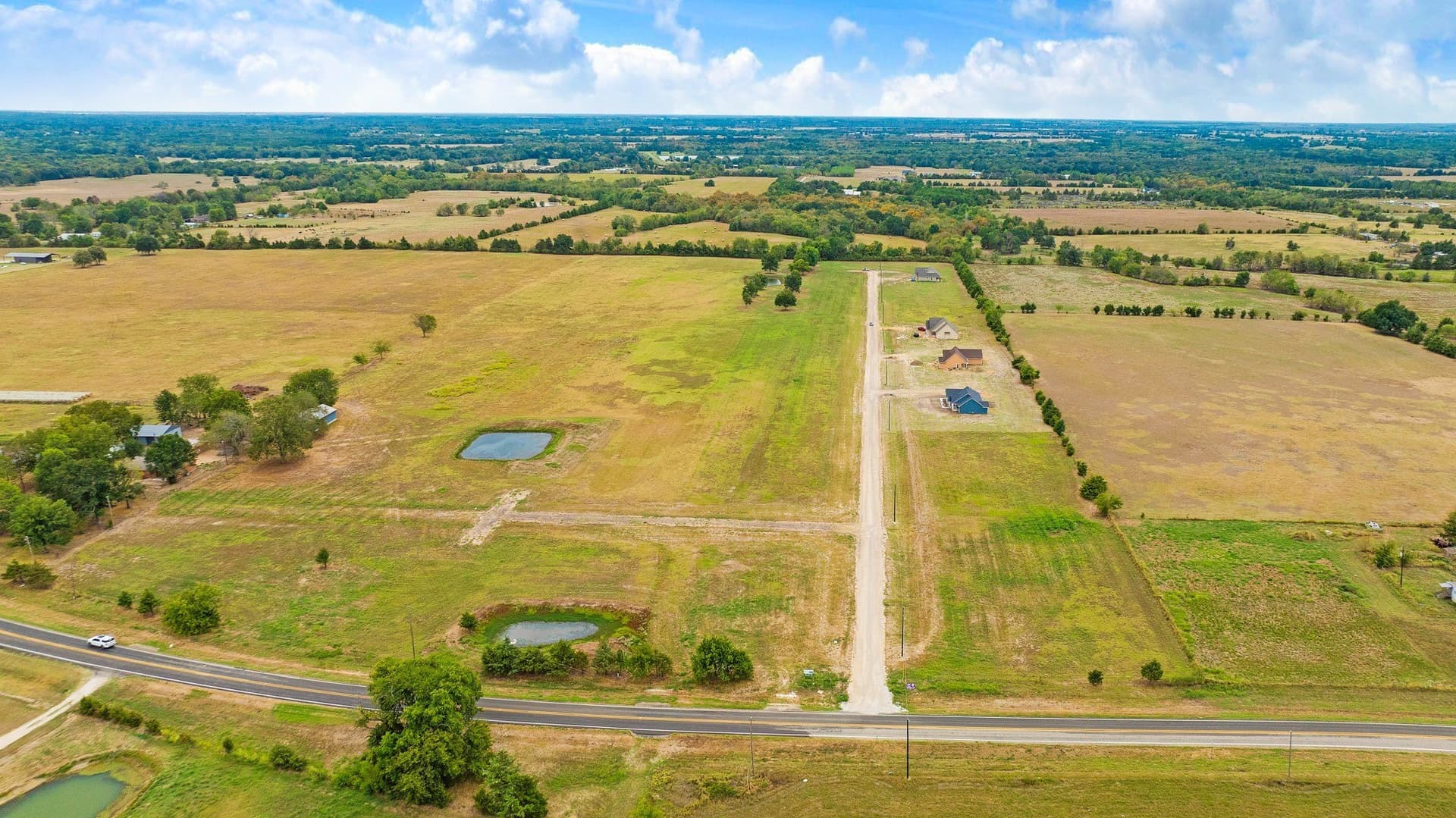 1 acres in Lamar County - photo 8
