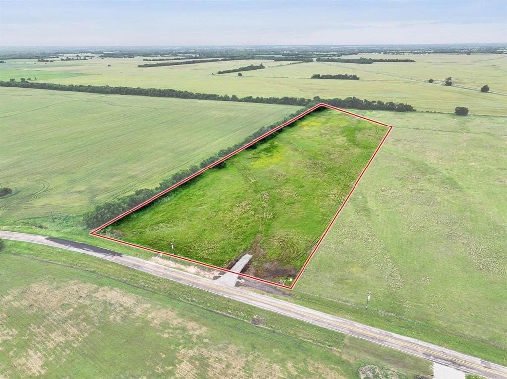 11 acres in Fannin County