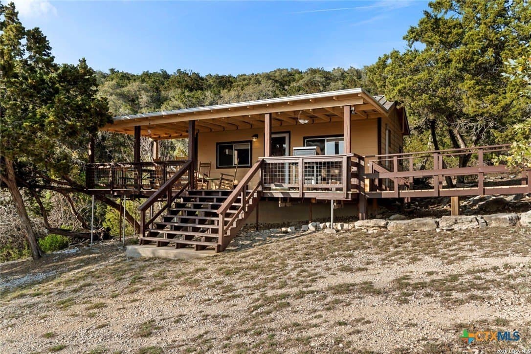 11.76 acres in Bandera County gallery image 2