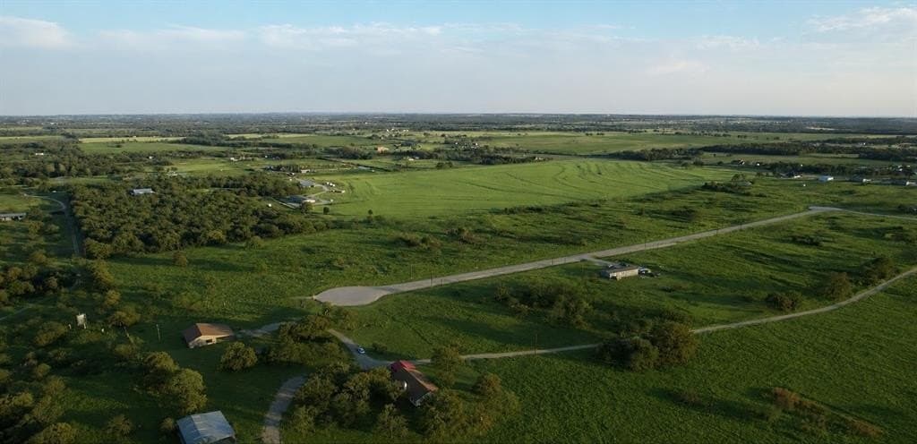 2.01 acres in Parker County