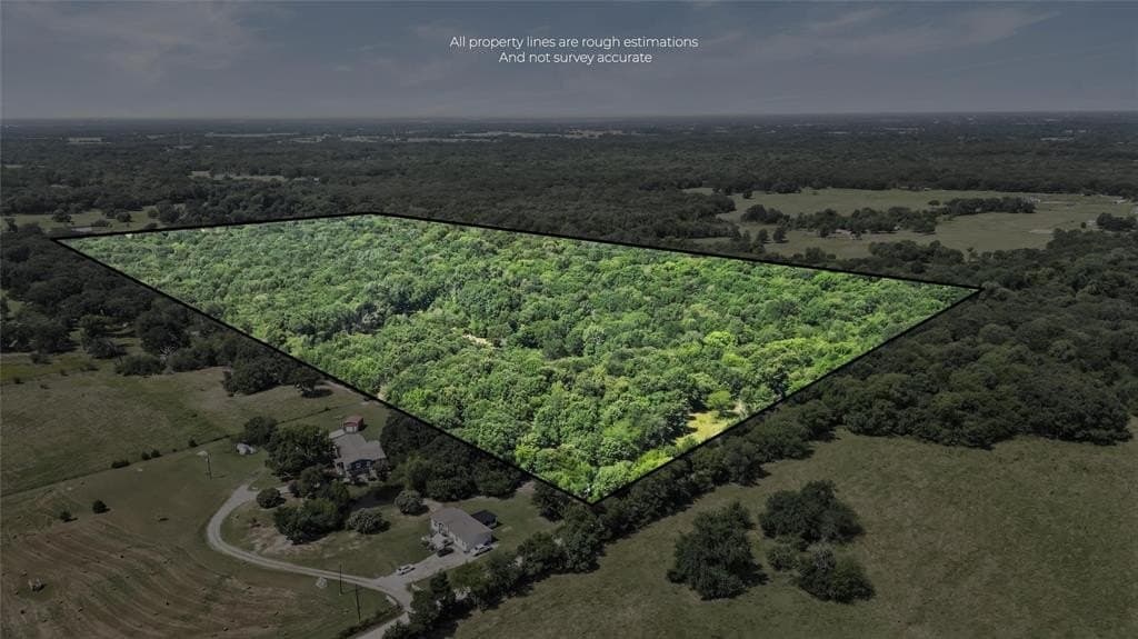 51.93 acres in Hopkins County