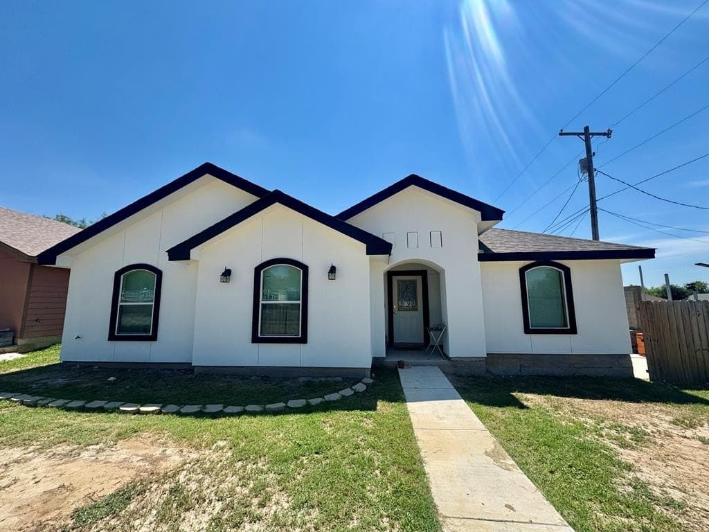 9,000 acres in Maverick County