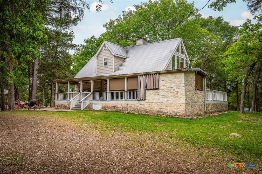 10.2 acres in Colorado County gallery image 3