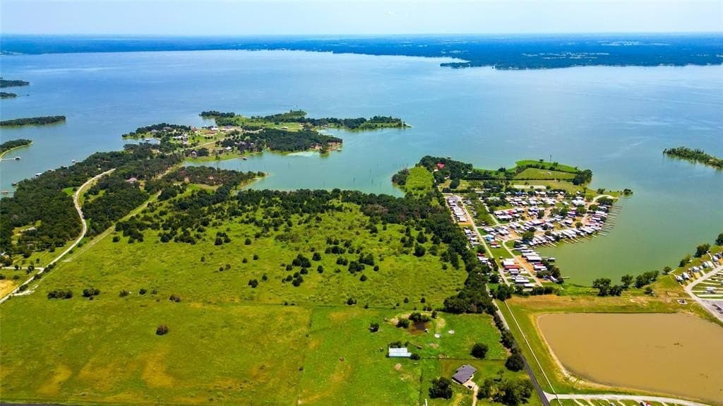 10 acres in Navarro County gallery image 3