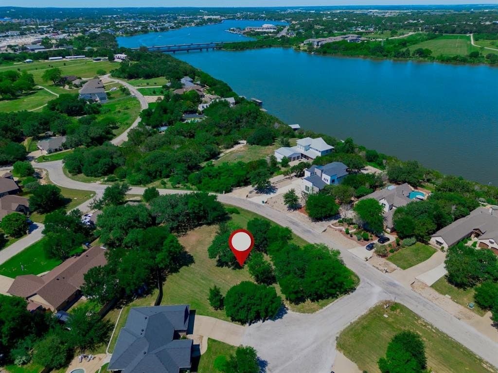 0.52 acres in Hood County