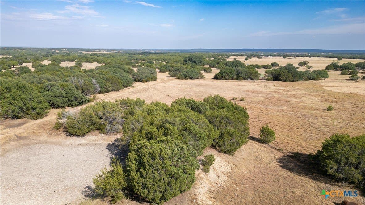 49.62 acres in Lampasas County - photo 3