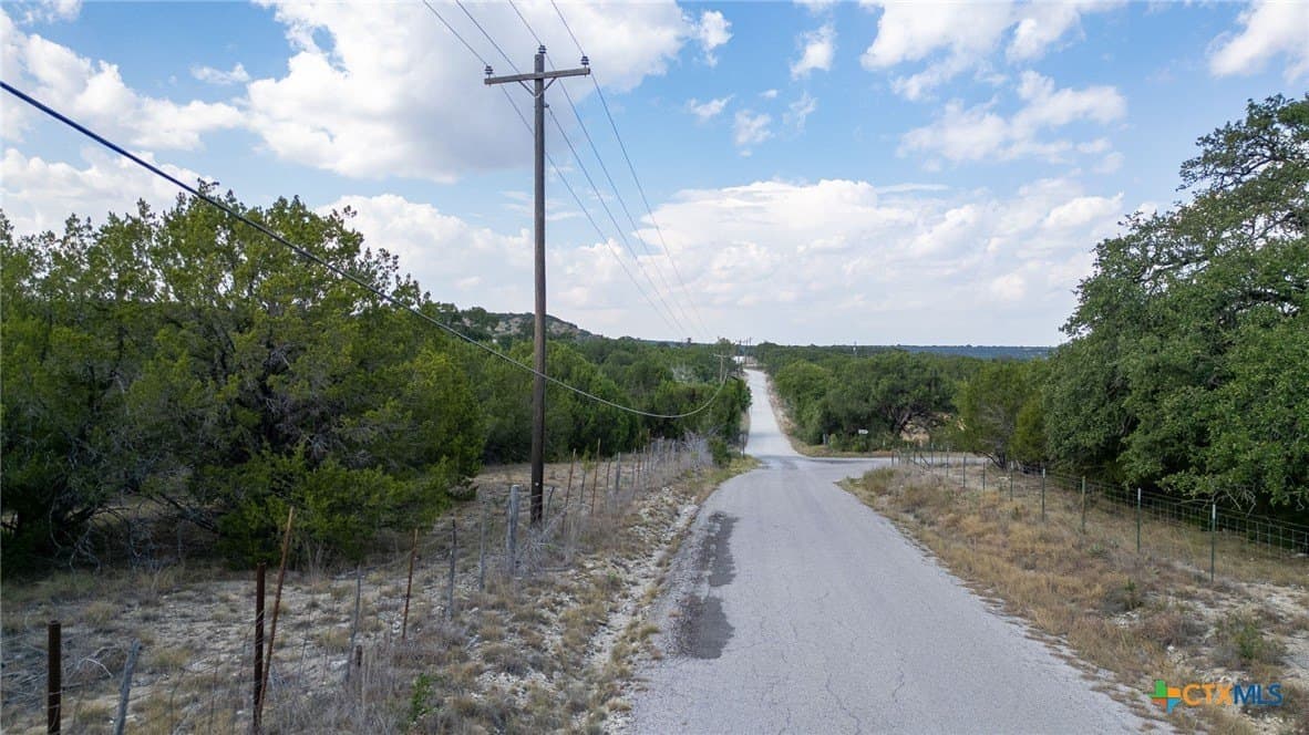 49.62 acres in Lampasas County - photo 9