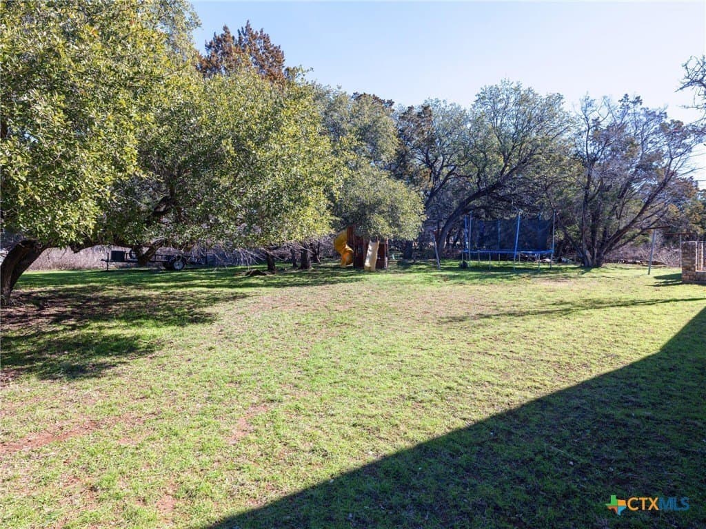 0.22 acres in Travis County - photo 6