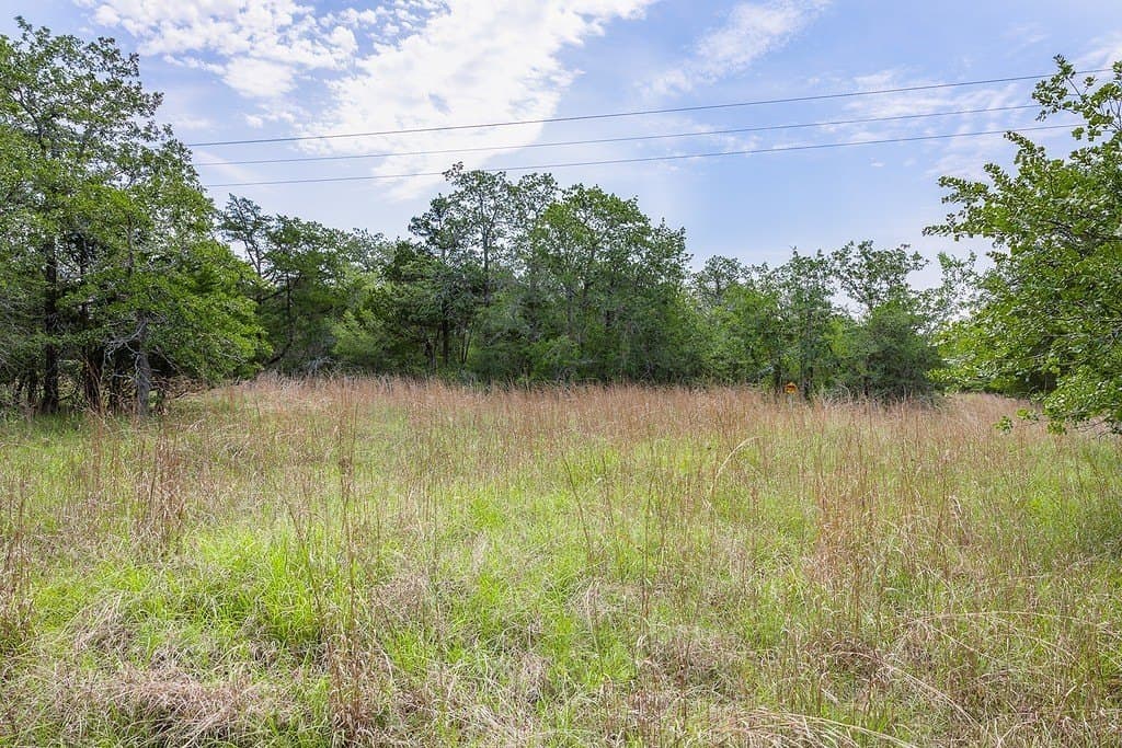 3.16 acres in Fayette County featured view