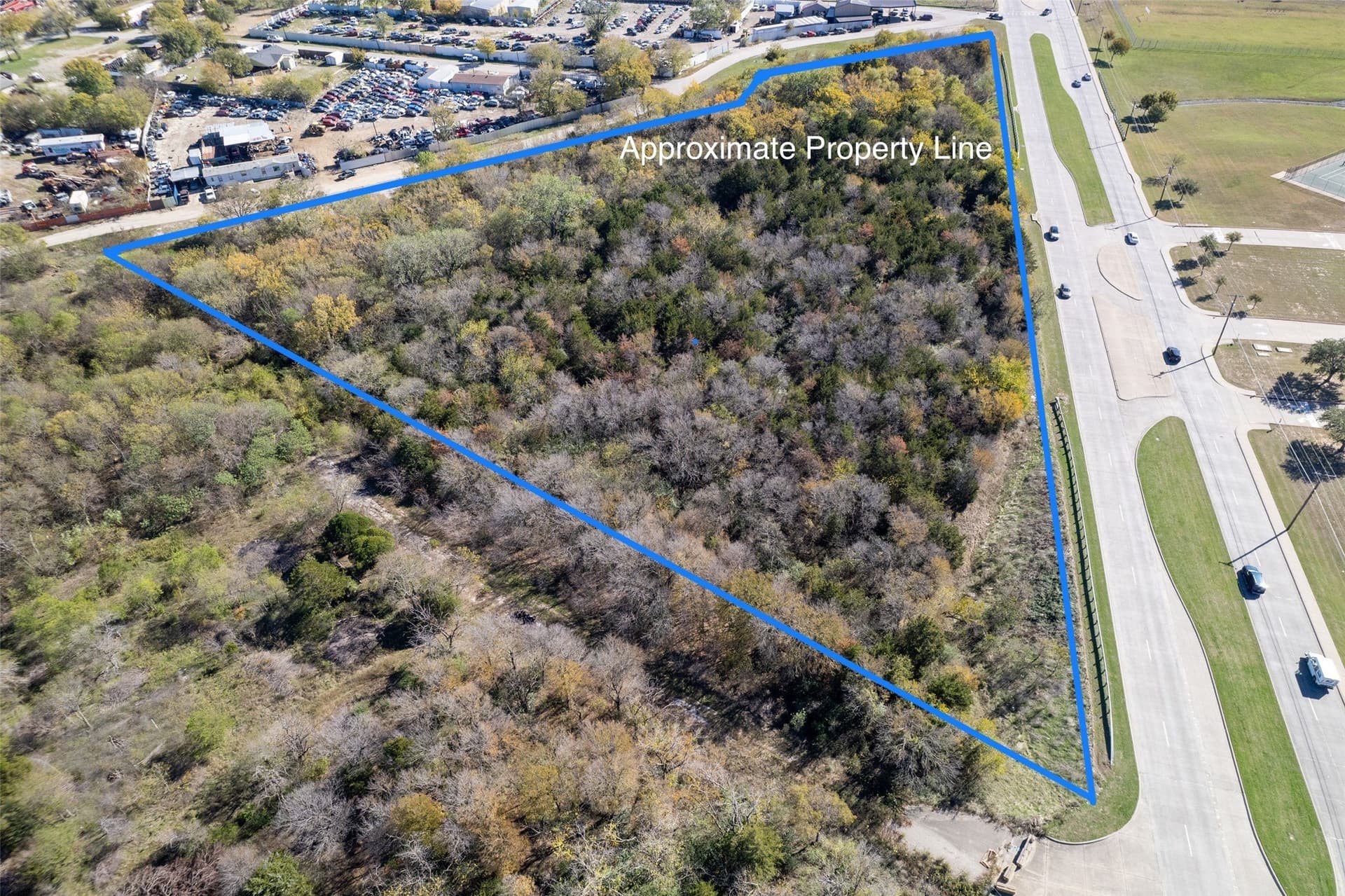 8.32 acres in Dallas County gallery image 2