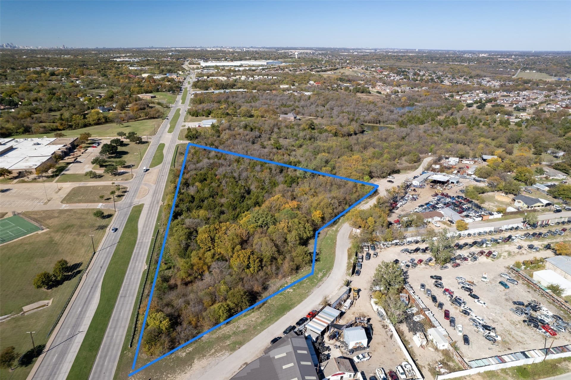 8.32 acres in Dallas County gallery image 3