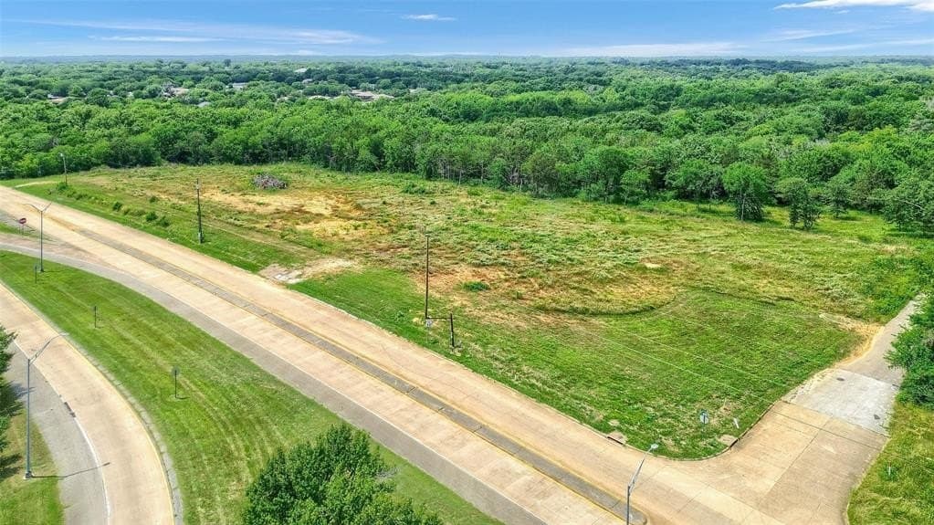 11.01 acres in Grayson County gallery image 3