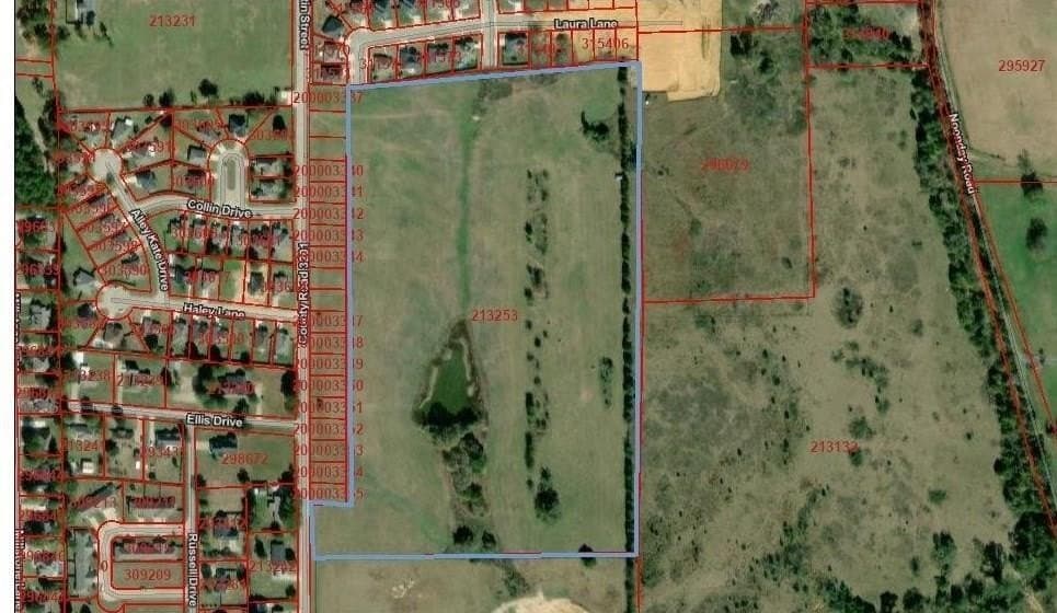 29 acres in Henderson County gallery image 2