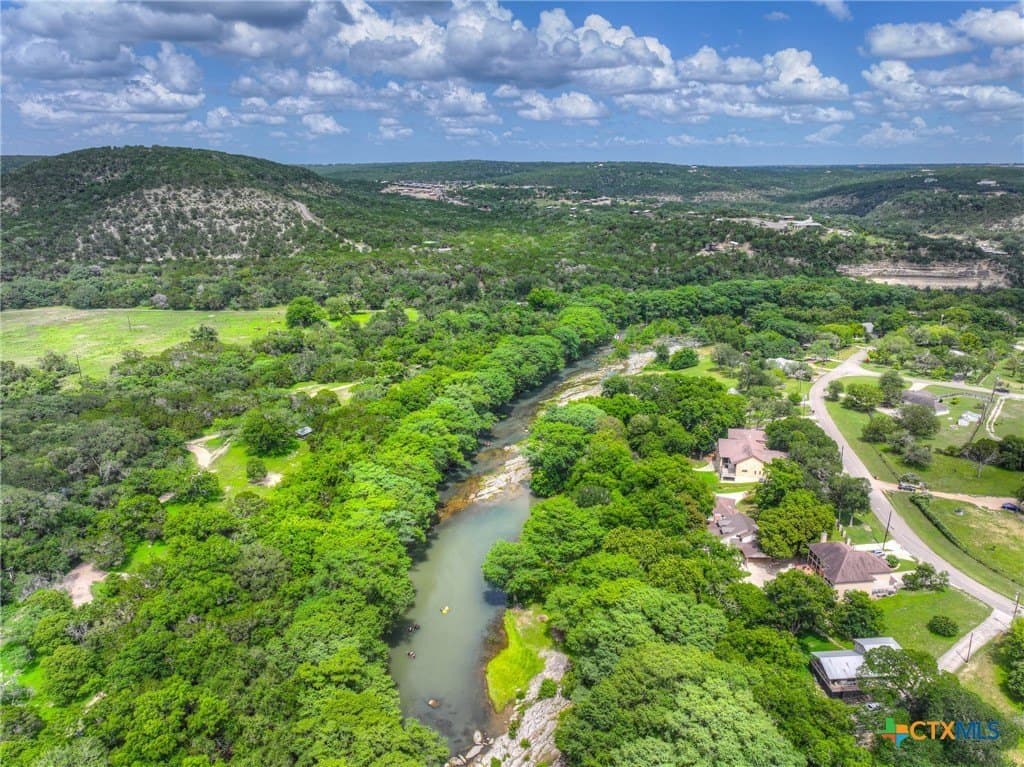 1.06 acres in Comal County - photo 23
