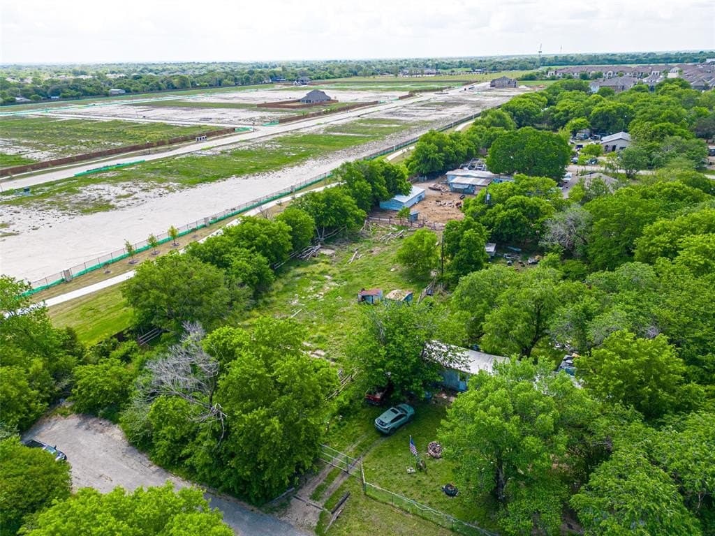 0.44 acres in Ellis County gallery image 3