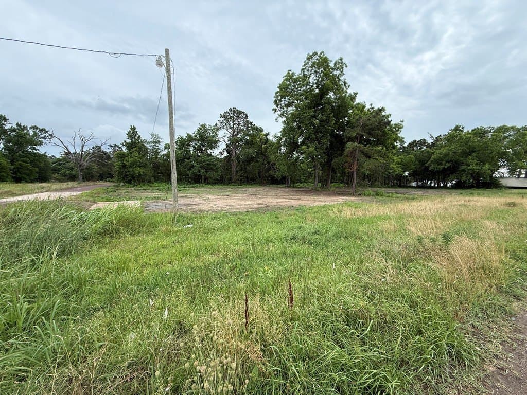 0.3 acres in Texas County - photo 2