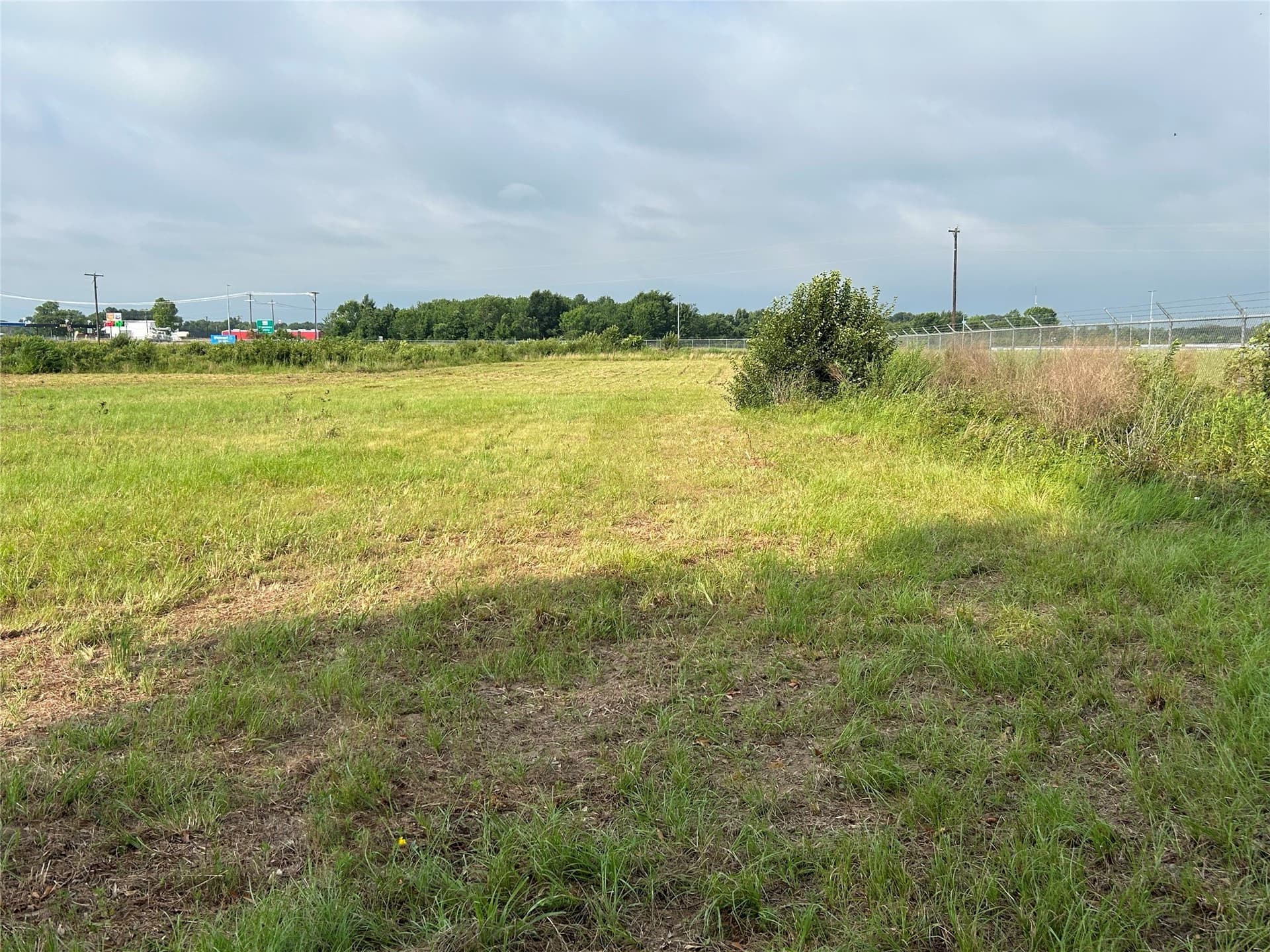 6.96 acres in Anderson County - photo 37