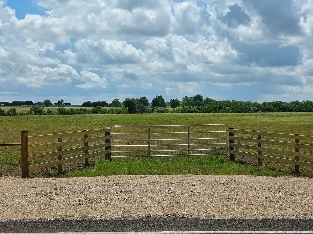 35 acres in Washington County gallery image 3