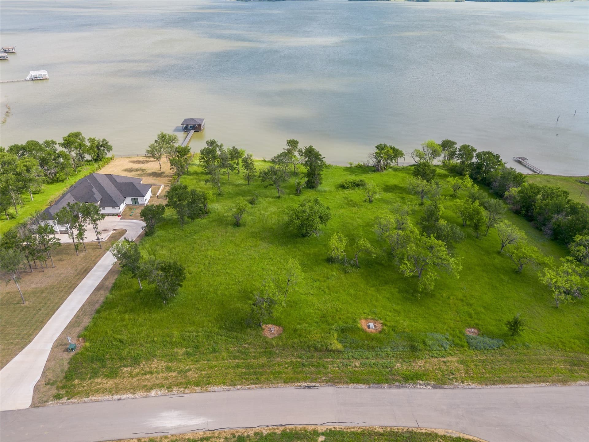 1.01 acres in Navarro County gallery image 2